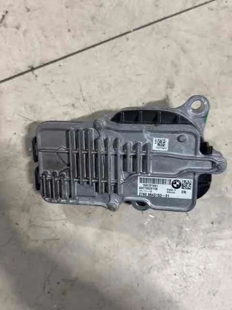 Электромотор раздаточной коробки BMW F15 (2013—2018) 27608643153
 N57D30B