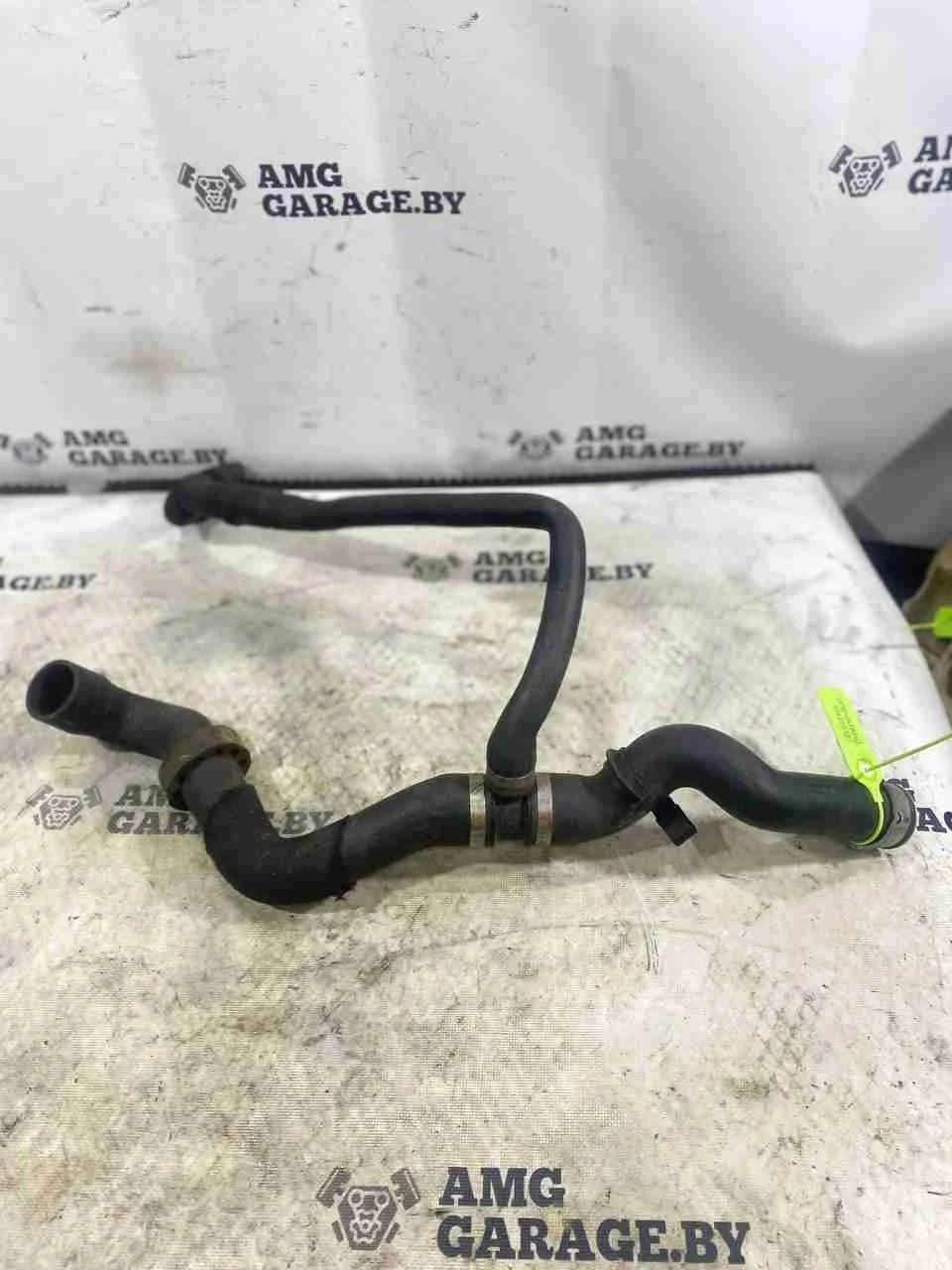 Патрубок (трубопровод, шланг) Mercedes-Benz W164 (2005—2008) A1645002675