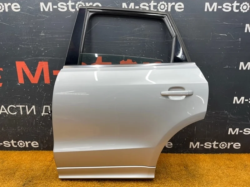 Дверь Audi Q5 2012 8R0833051B 8R CNCD, задняя левая
