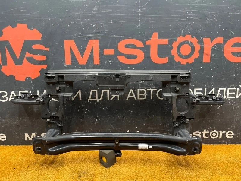 Рамка радиатора Volkswagen Touareg 2011 7P6805594C 7P CGRA