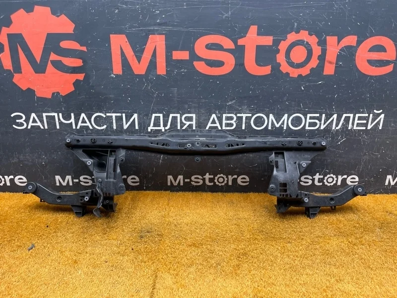 Рамка радиатора Mercedes-Benz V-Class 2012 A6398800003 W639 272.978