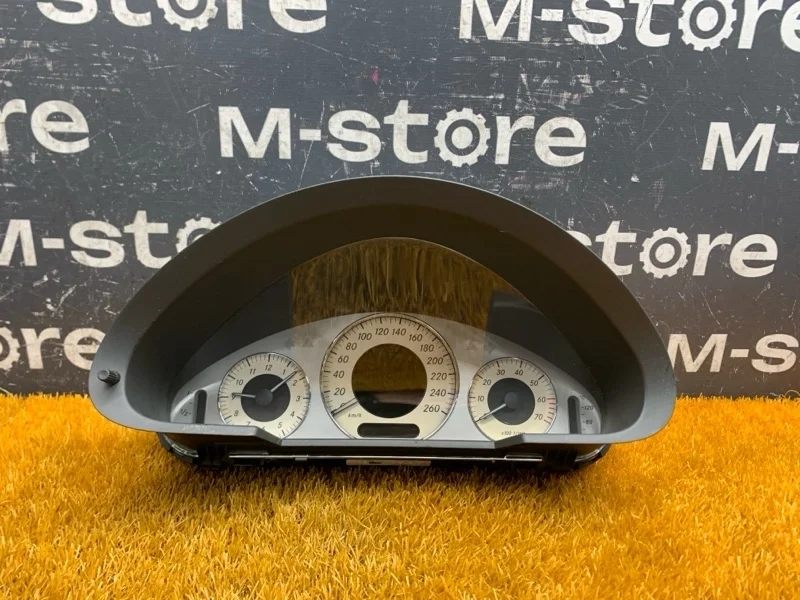 Щиток приборов Mercedes-Benz E-Class 2004 A2115409511 W211 112.913