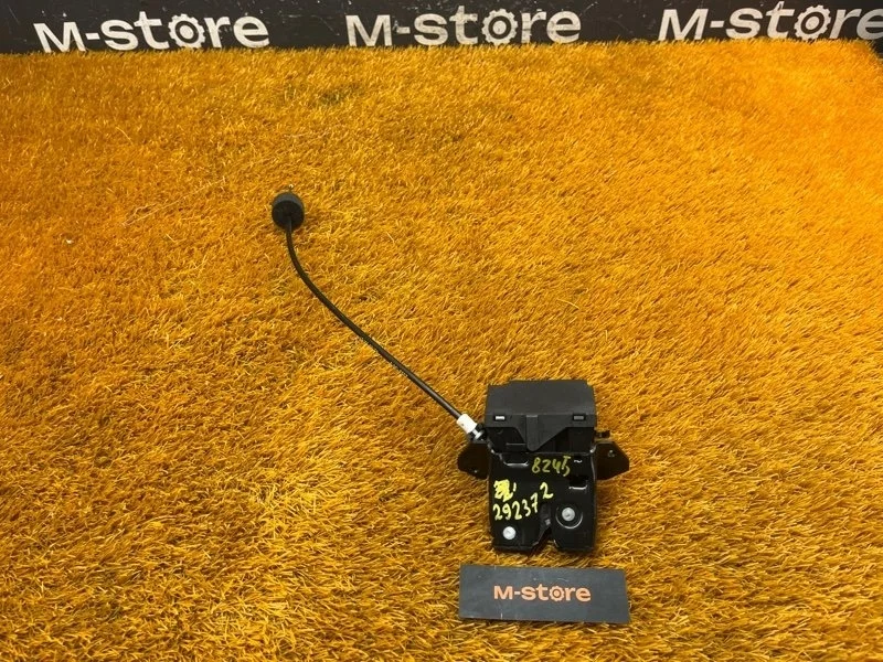 Замок багажника Mercedes-Benz E-Class 2006 A1717500085 W211 272.943