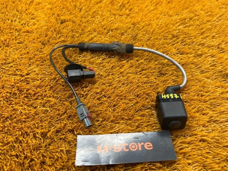 Камера заднего вида Audi Q7 2008 4L0980551 4L BAR