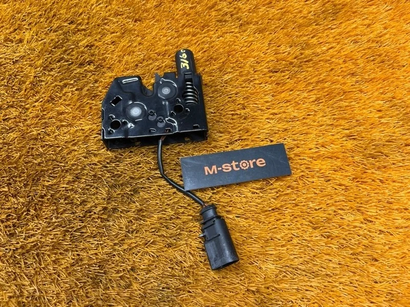 Замок капота Audi Q3 2012 8U0823509 8U CPSA