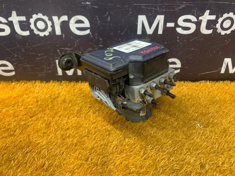 Блок ABS Audi Q3 2012 5N0614109AM 8U CPSA