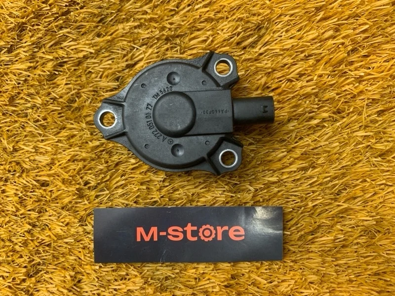 Клапан изменения фаз ГРМ Mercedes-Benz V-Class 2012 A2720510177 W639 272.978