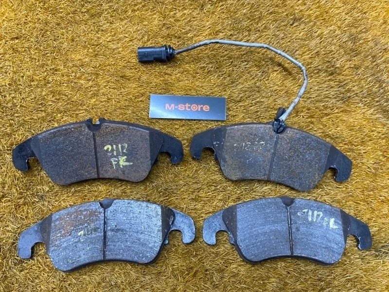 Колодки тормозные Audi A6 2011 4G0698151AA C7/4G CHVA, передние