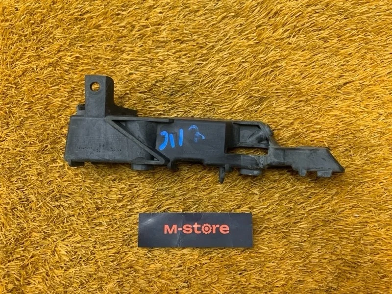 Крепление бампера Audi A6 2011 4G0807283 C7/4G CHVA, переднее левое