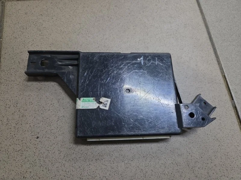 Блок управления климат-контролем TOYOTA CAMRY 2006-2011 8865033691 ASV40