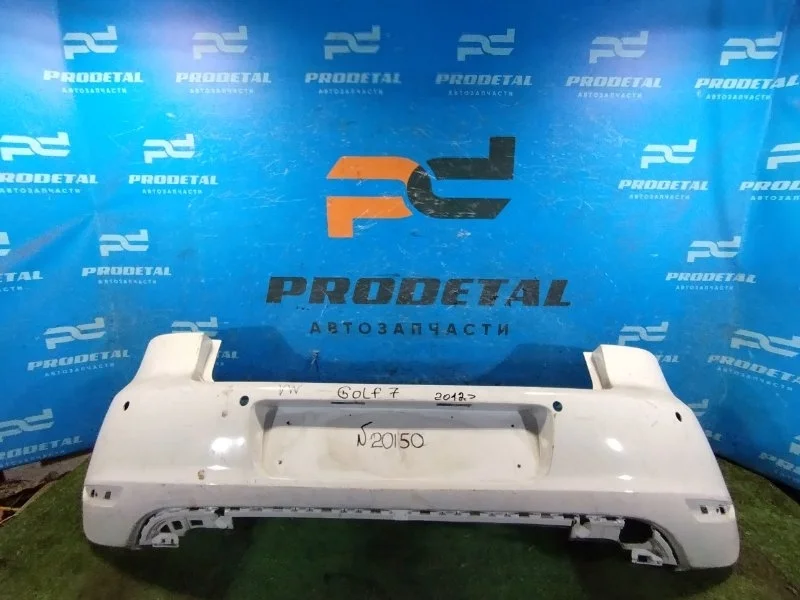 Бампер задний Volkswagen Golf 2009-2013