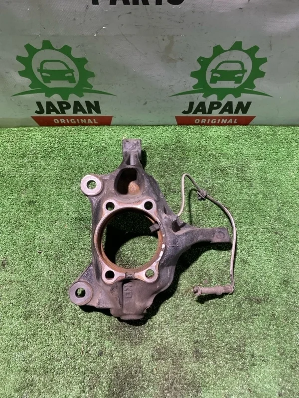 Кулак поворотный Mazda Cx-5 KD3533031A KE, передний левый