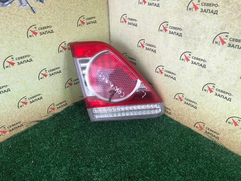 Фонарь внутренний Toyota Corolla 2011 8159112150 ZRE151 1ZR, задний левый