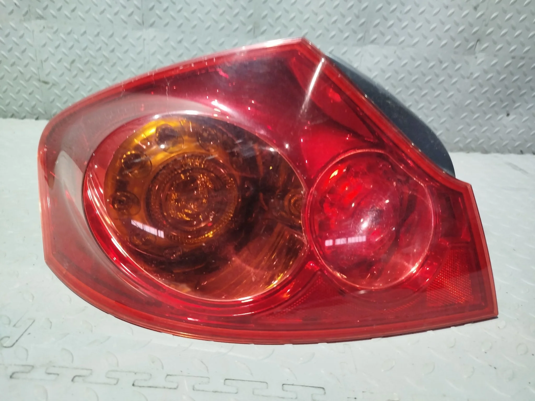 ФОНАРЬ NISSAN INFINITI ЛЕВО 26555JK000 XA6975