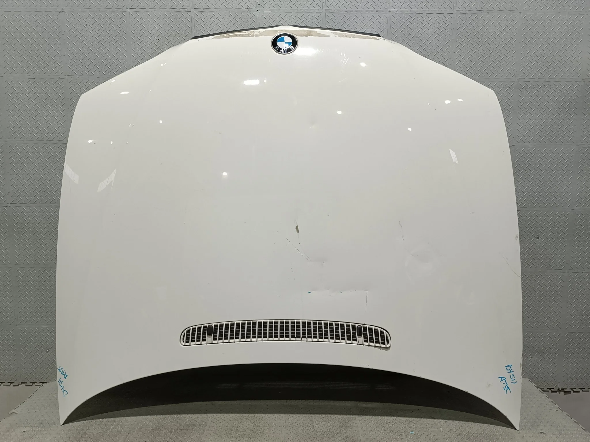 КАПОТ BMW 41617042893 белый DY511