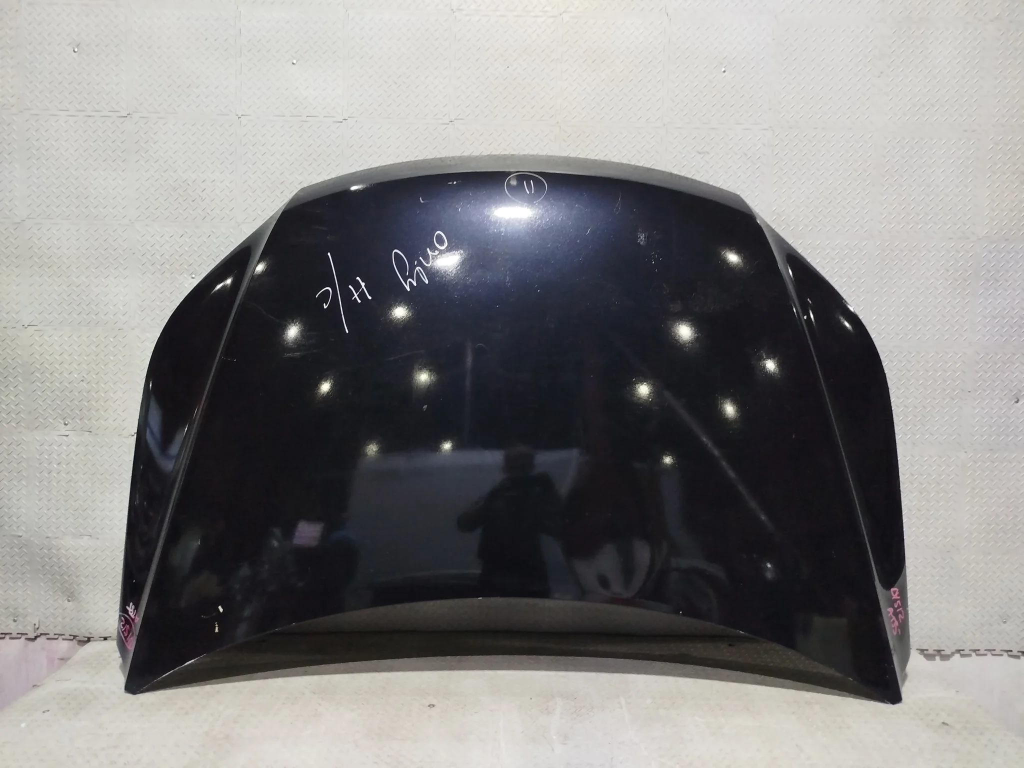 КАПОТ VOLKSWAGEN 5N0823031D черный DY512