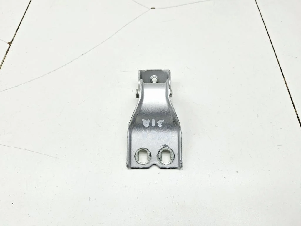 Петля двери багажника Ford Kuga 1 2012 C394