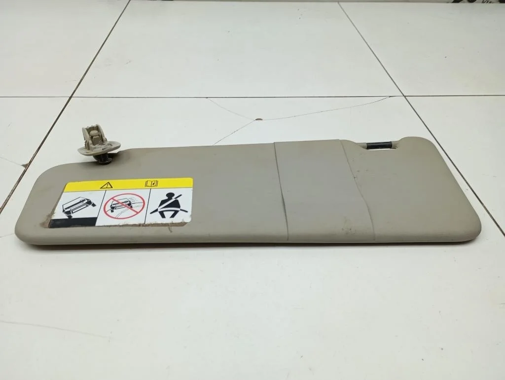 Козырек солнцезащитный левый Renault Duster 1 2014