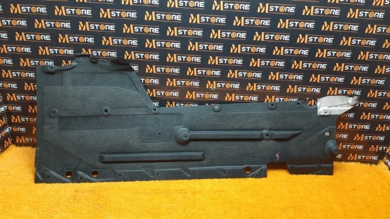 Защита днища кузова BMW 3-Series 2012 51757241834 F31 N20B20B, правая