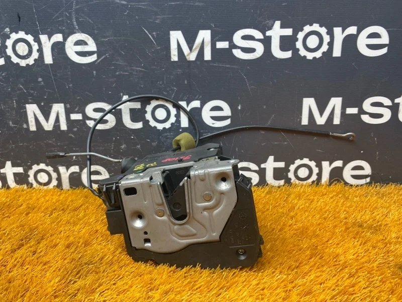 Замок двери Mercedes-Benz E-class 2008 A2117200535 W211 272.922, передний левый
