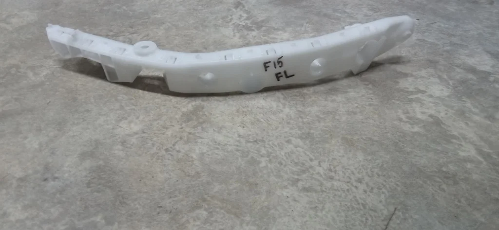 Б.у. крепление бампера перед NISSAN JUKE F15E NISSAN JUKE F15E