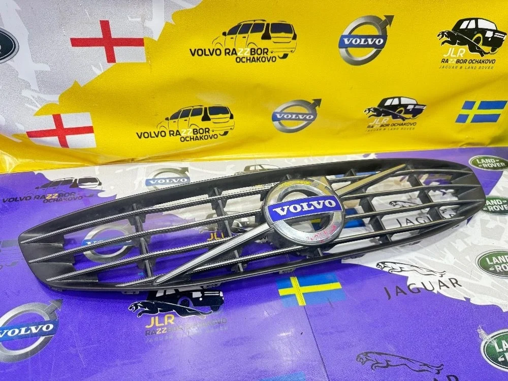Решетка радиатора для Volvo S60 V60 2013-2018 S60 II рестайлинг (2013—2018)