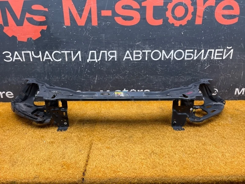 Рамка радиатора Volvo Xc60 2011 30762259 DZ44 B4204T6