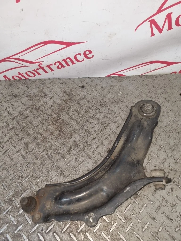 Рычаг передний Renault Kangoo 8200586567 2, правый