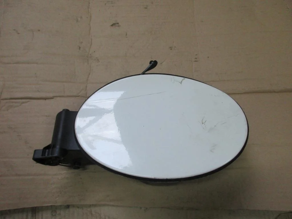 Лючок топливного бака Mercedes-Benz