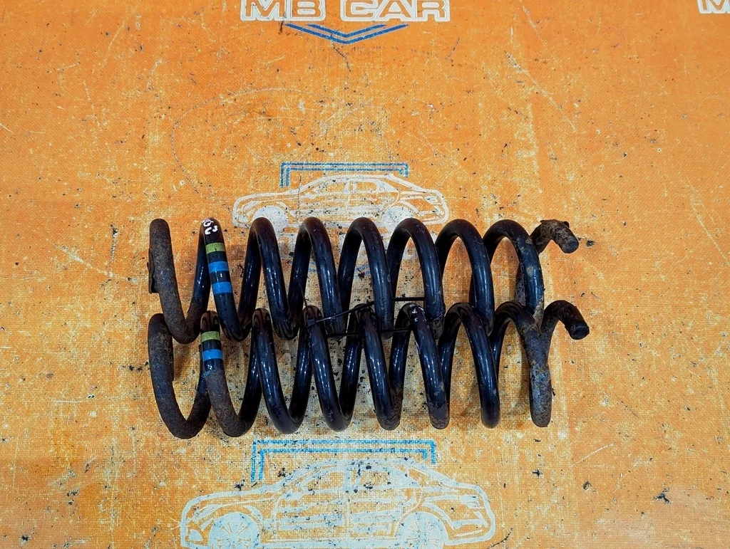 Пружина задняя Mercedes-Benz