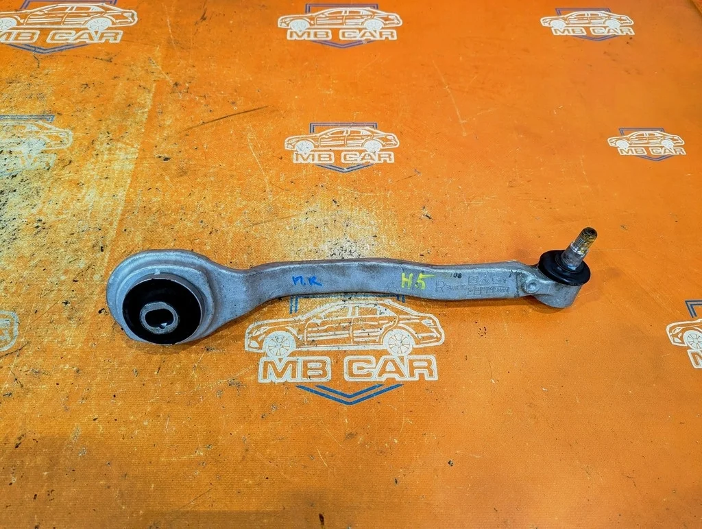 Рычаг передний нижний правый Mercedes-Benz