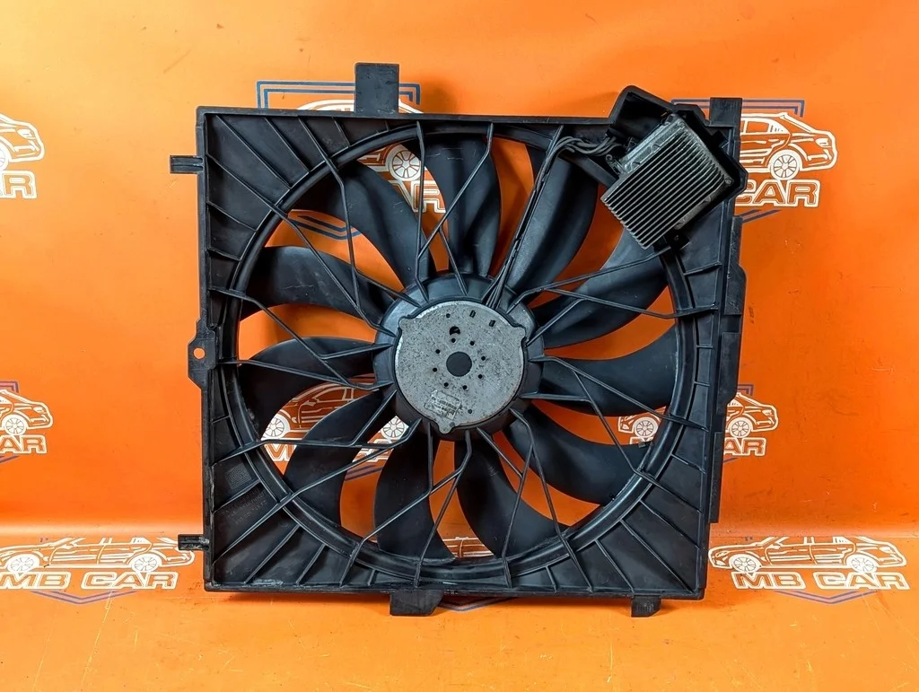 Вентилятор основной Mercedes-Benz