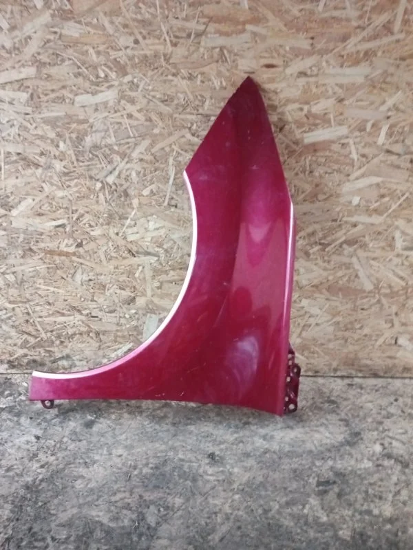 Крыло Peugeot 3008