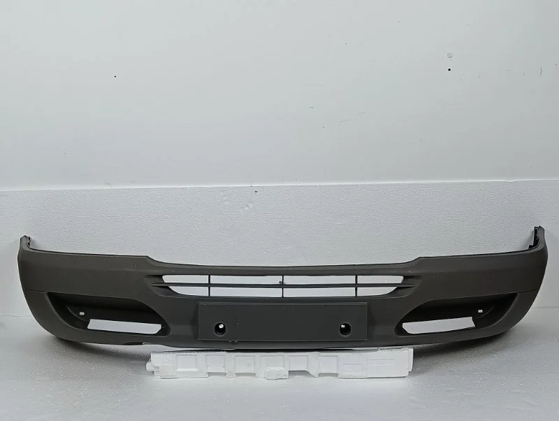 Бампер Mercedes-Benz Sprinter W901 - W909 Classic