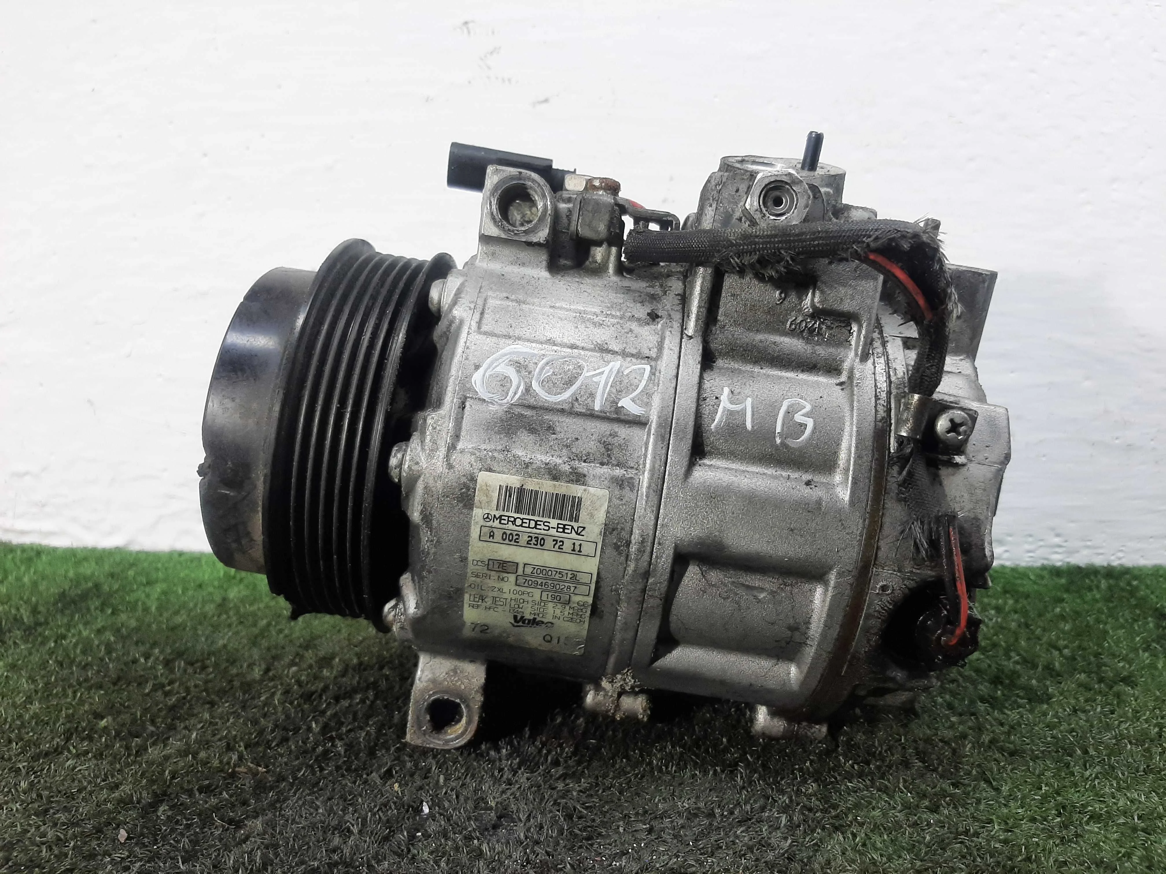 Компрессор кондиционера Mercedes Sprinter II (w906) 2006 - 2017 дизель 2.2 Автомат