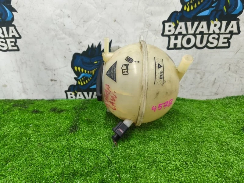 Бачок расширительный volkswagen Tiguan 2008 1K0121407A 5N1 CAW