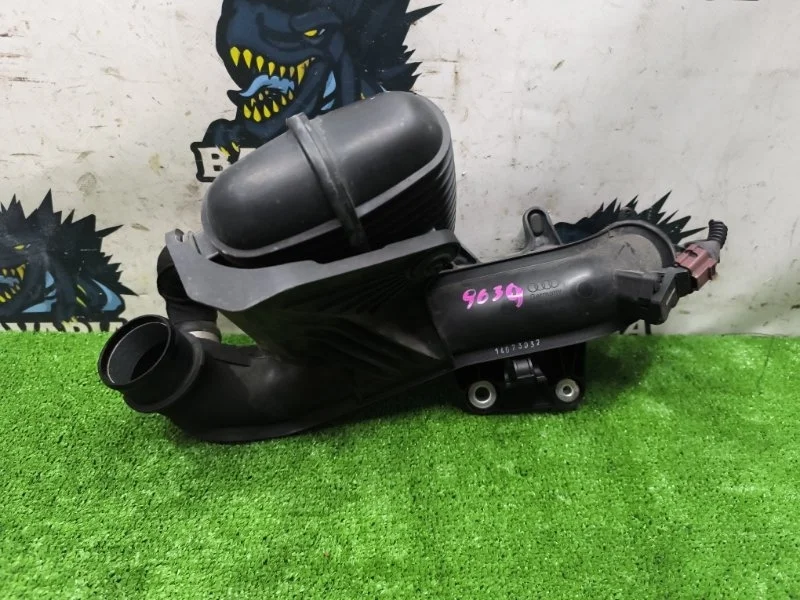 Патрубок интеркулера Audi A5 2010 8K0145673AJ 8T CDN