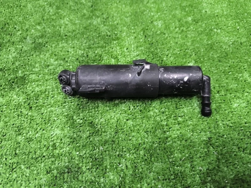 Форсунка омывателя фары левая Audi A5 2010 8T0955101B 8T CDN