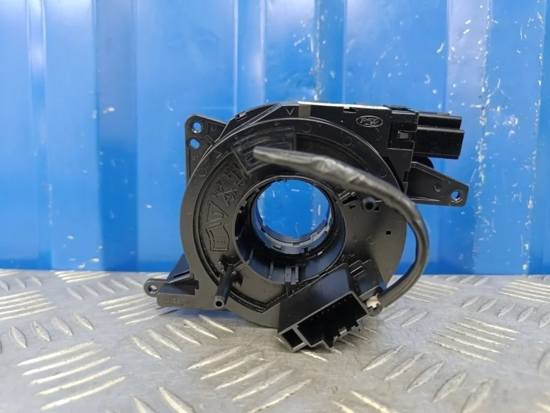 Шлейф подрулевой Ford Focus 2012 1768432 3 1.6 IQDB