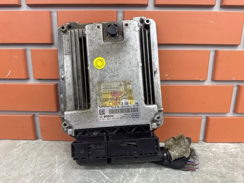 Блок управления ДВС Audi Q7 2007 4L0910560DX 1 4.2 BAR