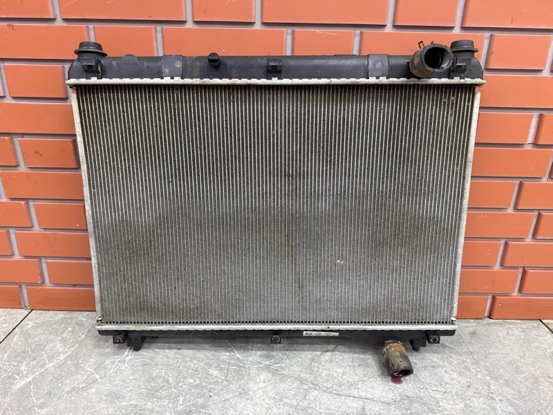 Радиатор охлаждения Suzuki Grand Vitara 2008 1770065J00 JT 2.0 J20A