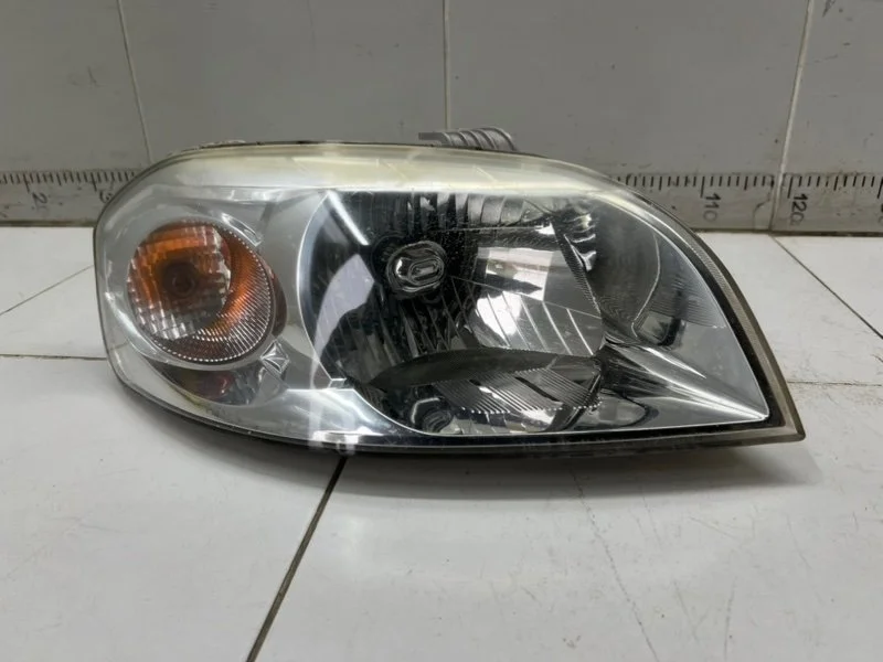Фара правая Chevrolet Aveo T250 B12D1 2008