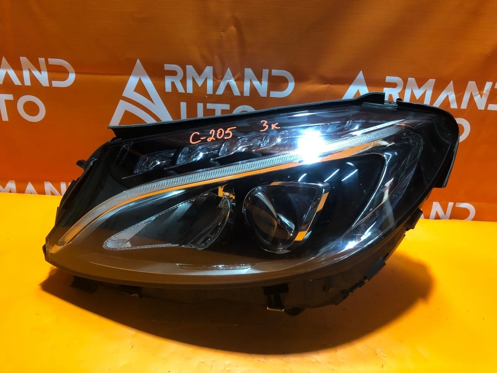 Фара Mercedes -Class 2014-2018 w205