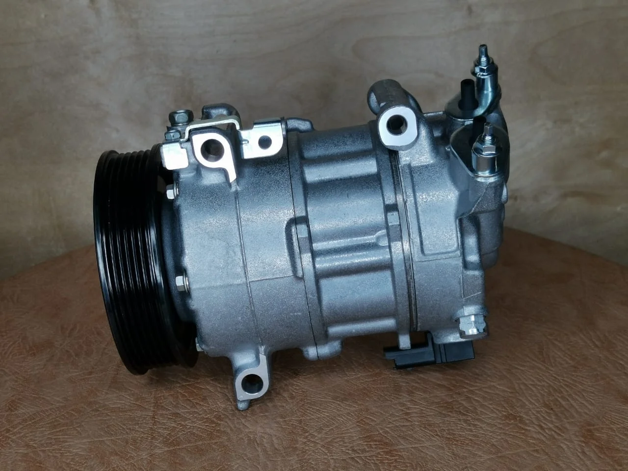 Компрессор кондиционера Пежо 308, Ситроен C4 новый
