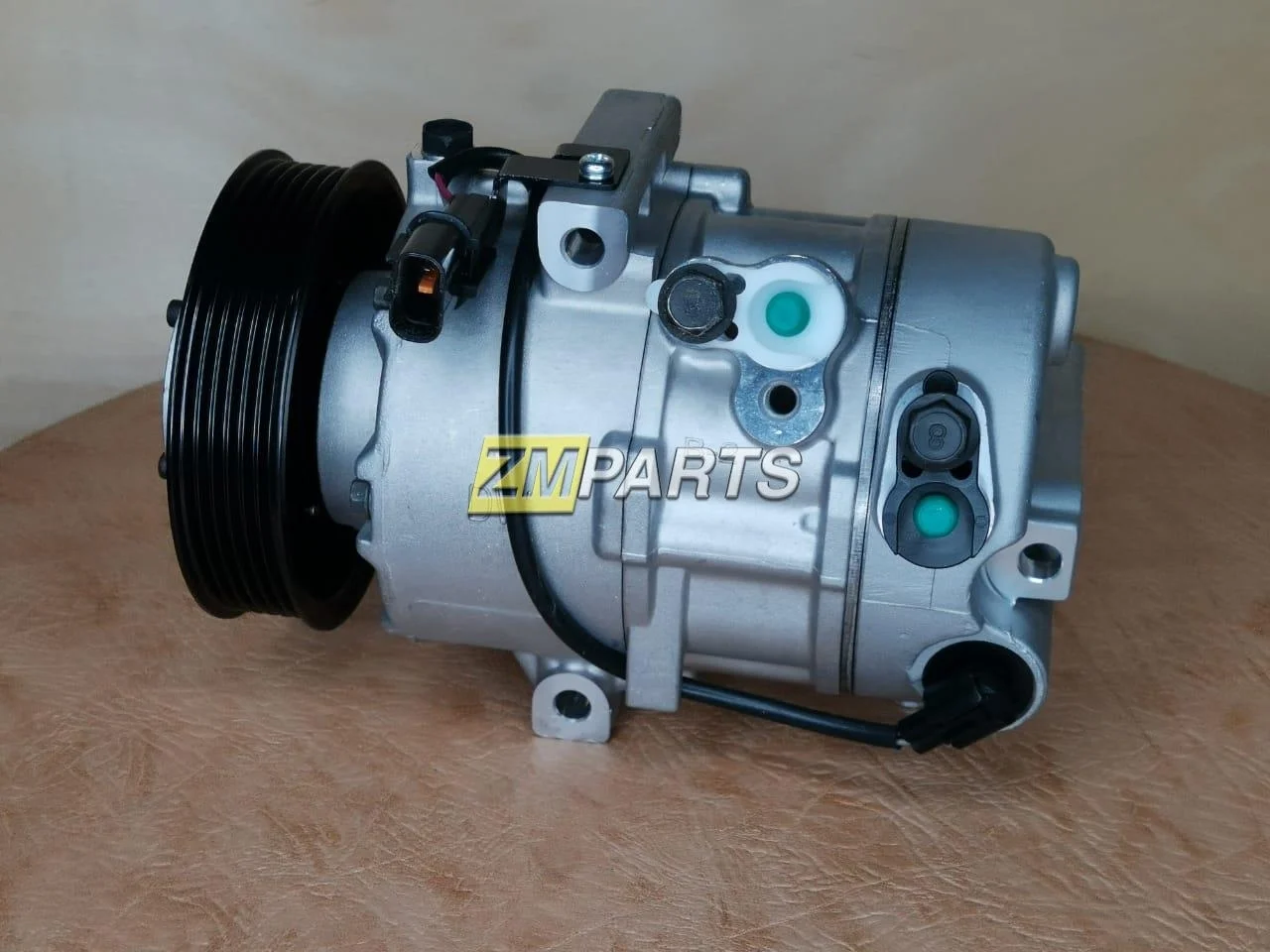 Компрессор кондиционера Хендай I40 977013Z500