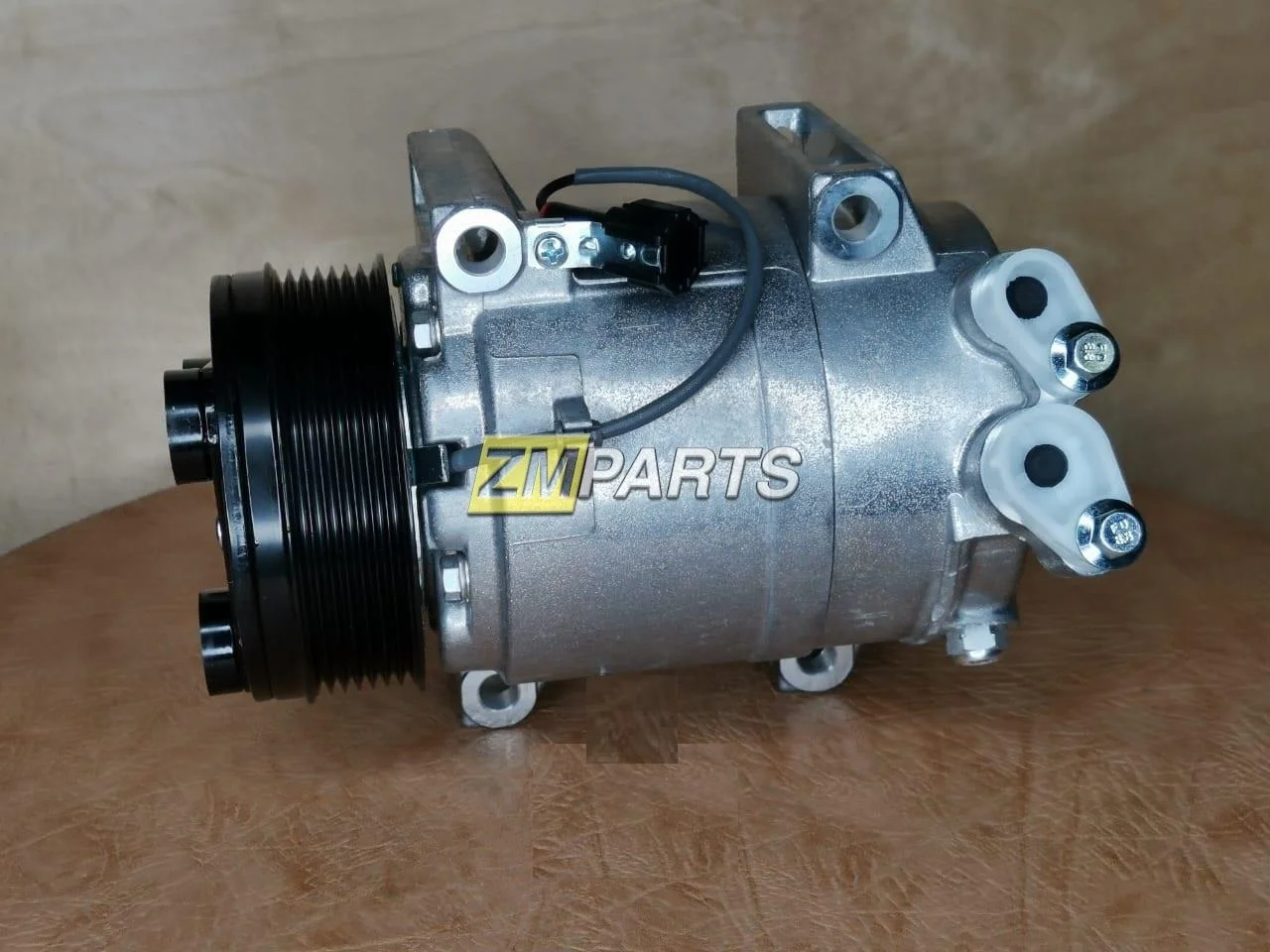 Компрессор кондиционера Инфинити QX56