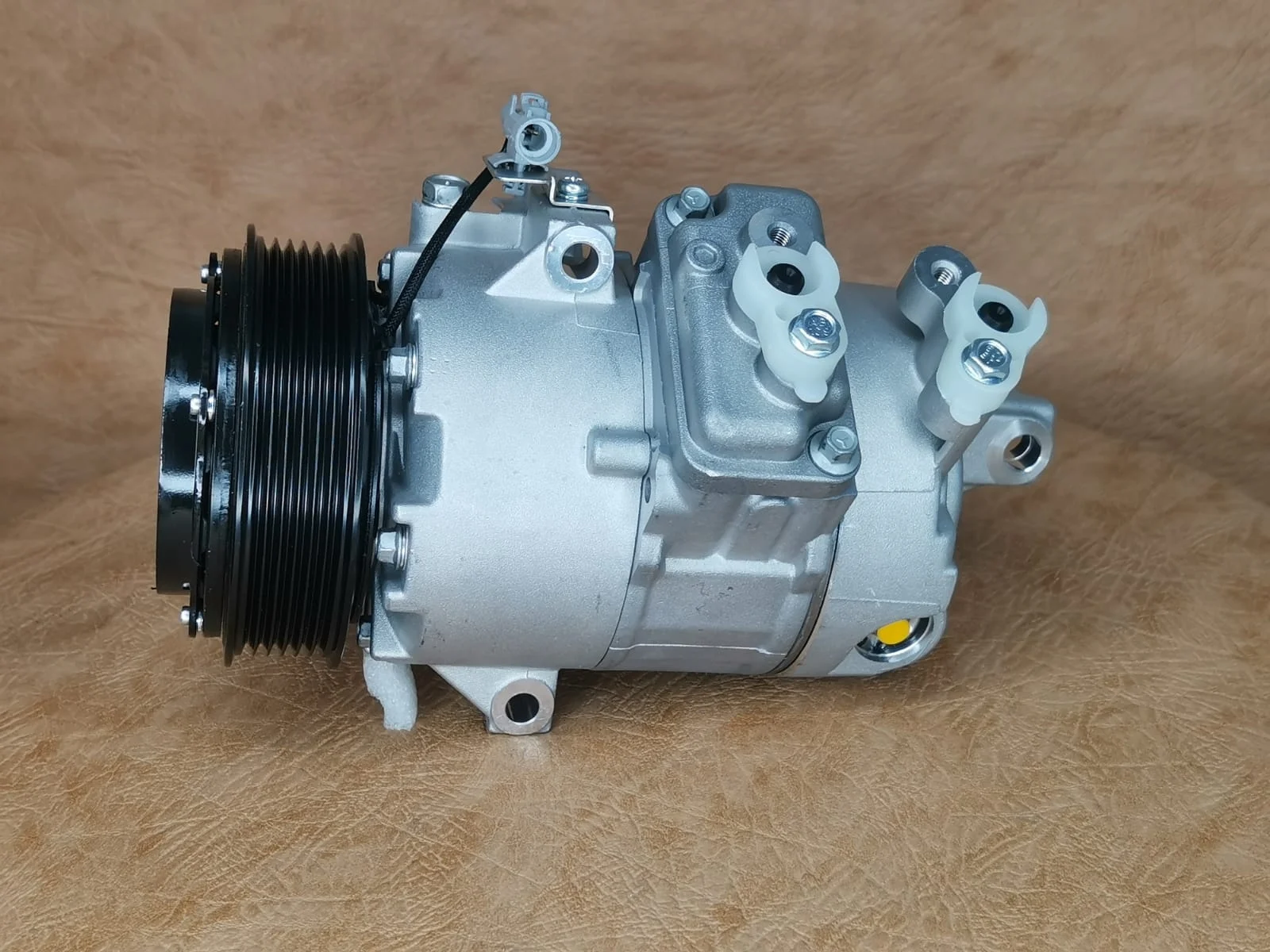 Компрессор кондиционера Сузуки Гранд Витара