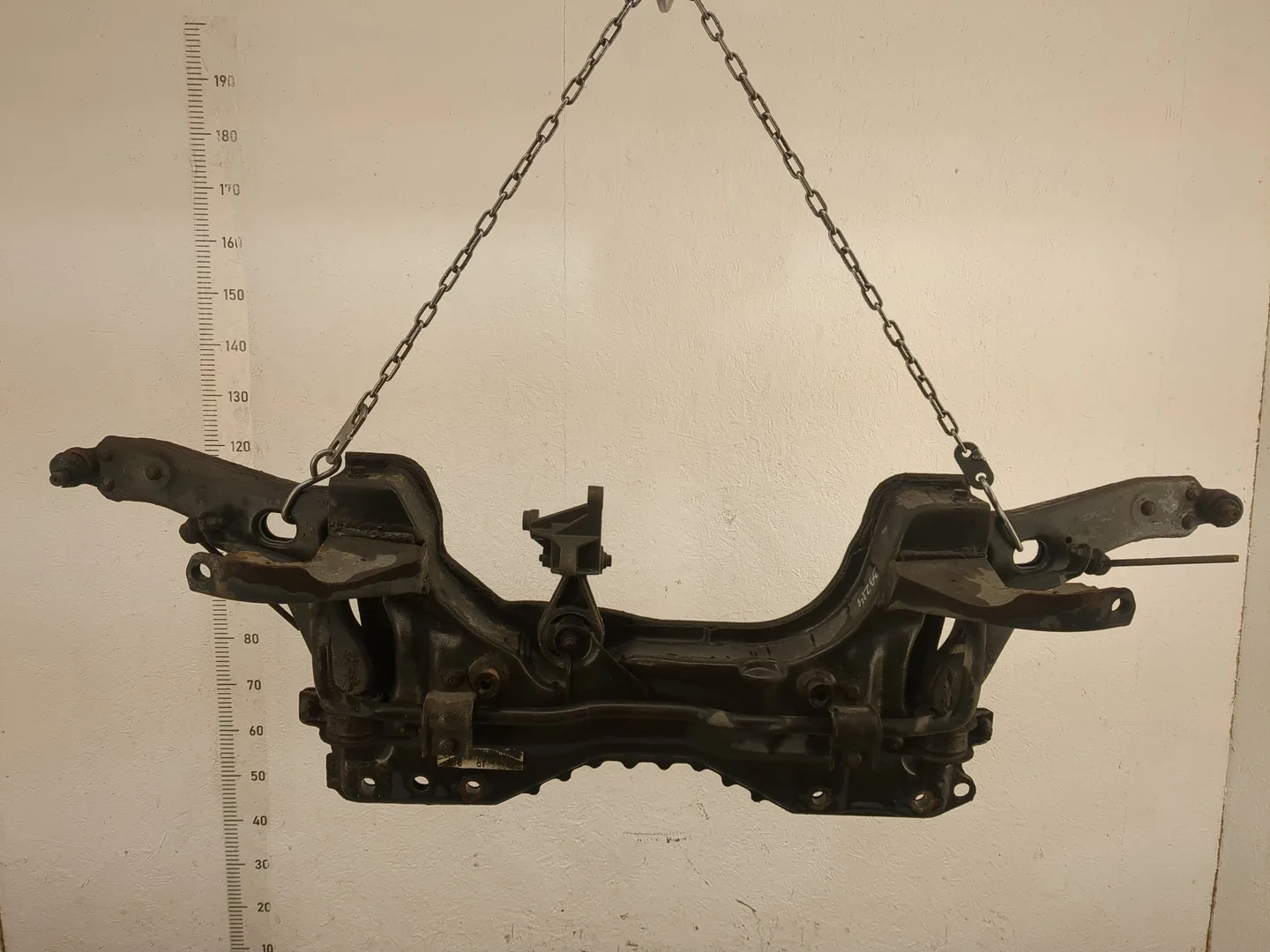 Балка подвески передняя (подрамник) Ford Focus 1 1998-2004 КПП 5-ст.мех.(МКПП) FYD.. Бензин 1.6 л Инжектор