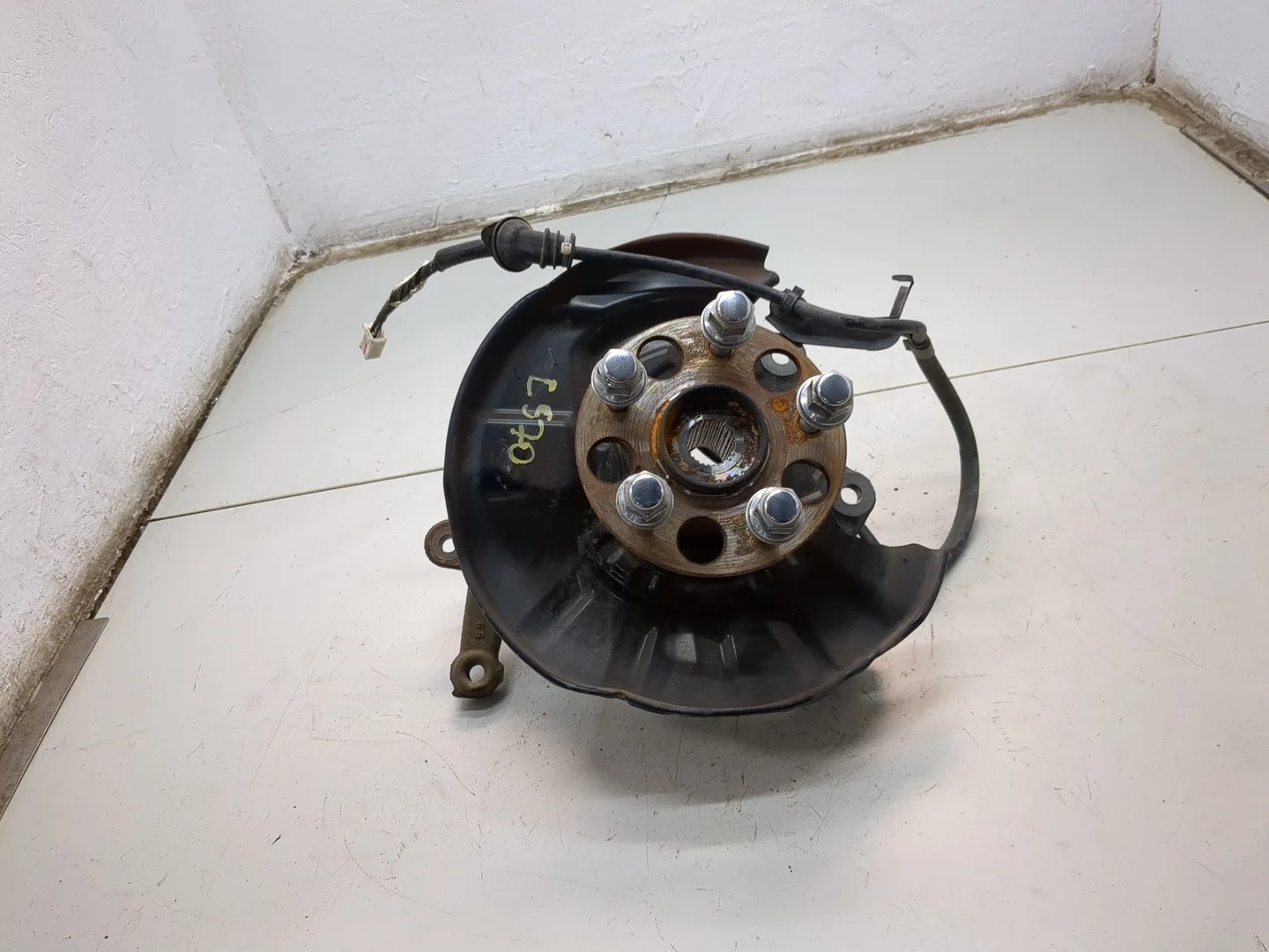 Ступица (кулак, цапфа) Toyota Venza 2020-2025 КПП автомат 4х4 (АКПП) A25AFXS Бензин 2.5 л Гибрид