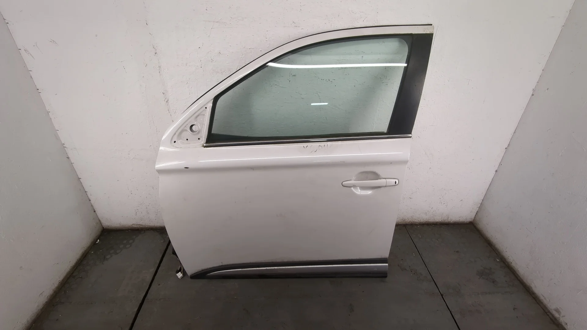 Дверь боковая (легковая) Mitsubishi Outlander 2012-2021 КПП вариатор 4J11 Бензин 2 л Инжектор